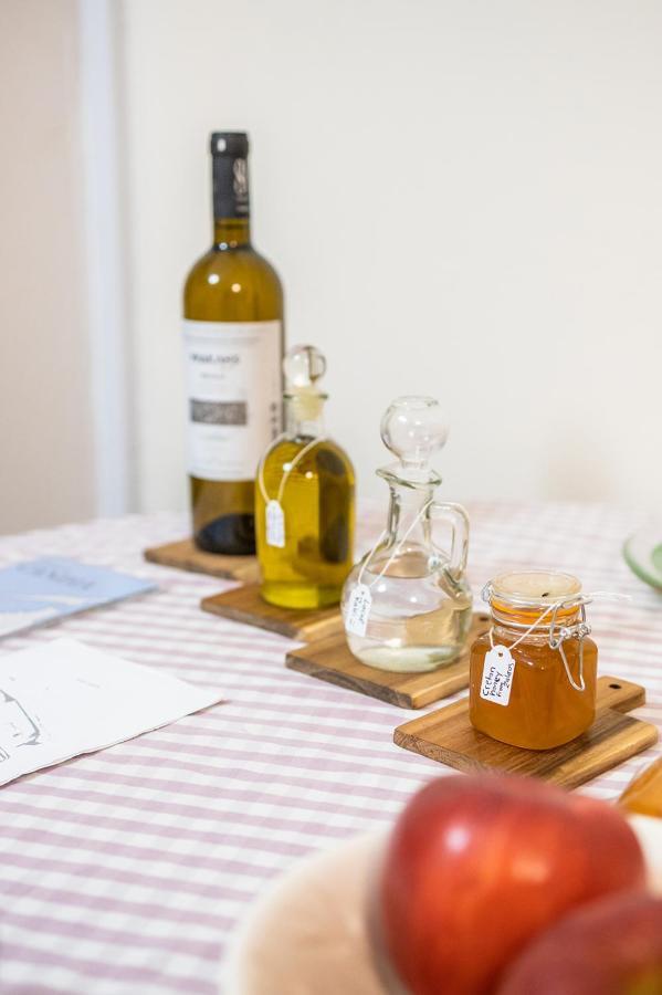 Artistic Getaway Home - Super Central Heraklion  Luaran gambar