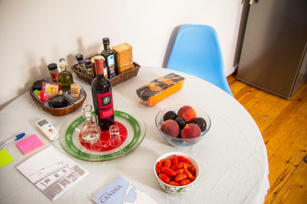 Artistic Getaway Home - Super Central Heraklion  Luaran gambar